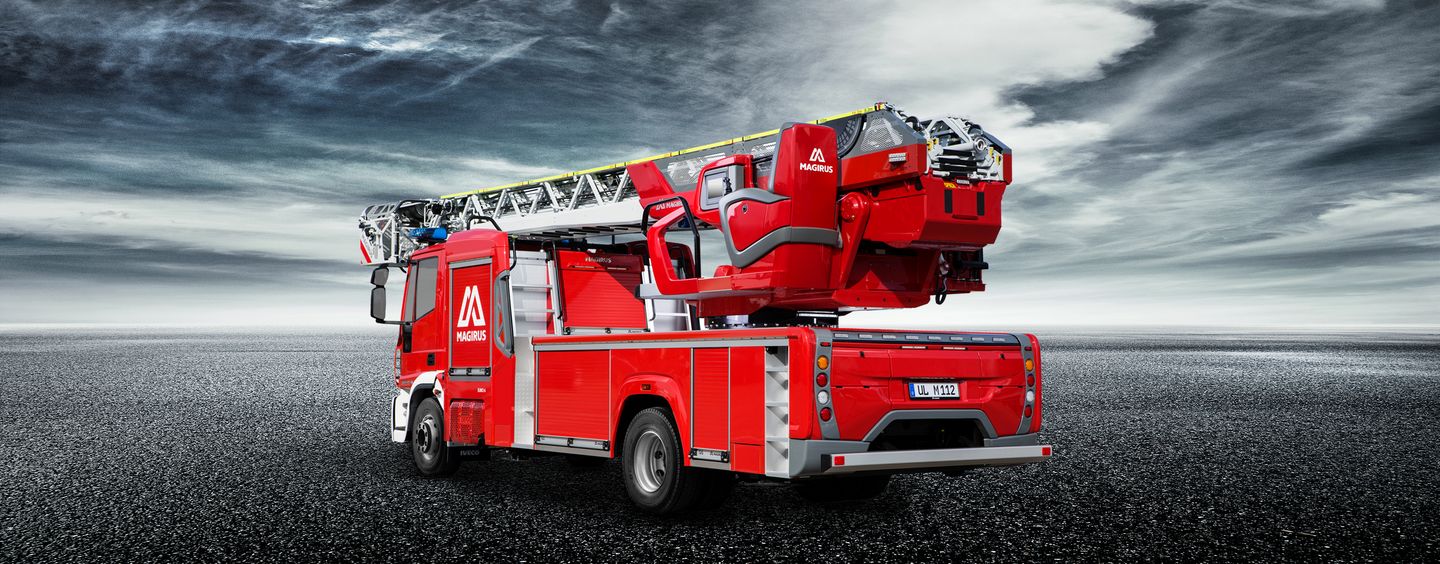 Magirus M32L Hidrolik Merdivenli İtfaiye Aracı